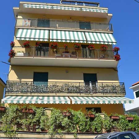 Casa Rosetta Apartment Noli Exterior foto